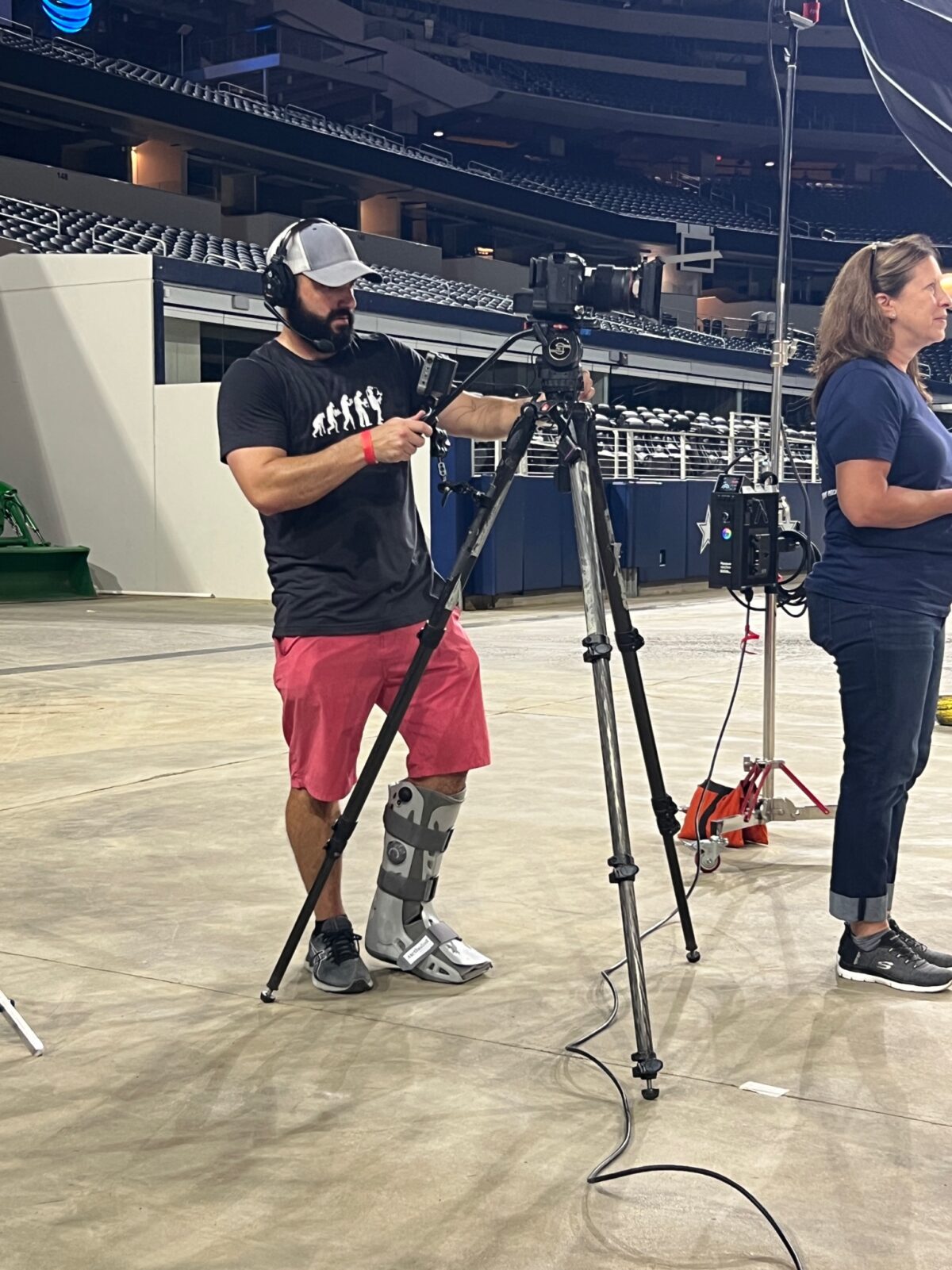 Behind the scenes at Cut to Create's video production shoot for Mitsubishi Logisnext featuring the Dallas Cowboys and how they use Jungheinrich and Cat Lift Trucks.